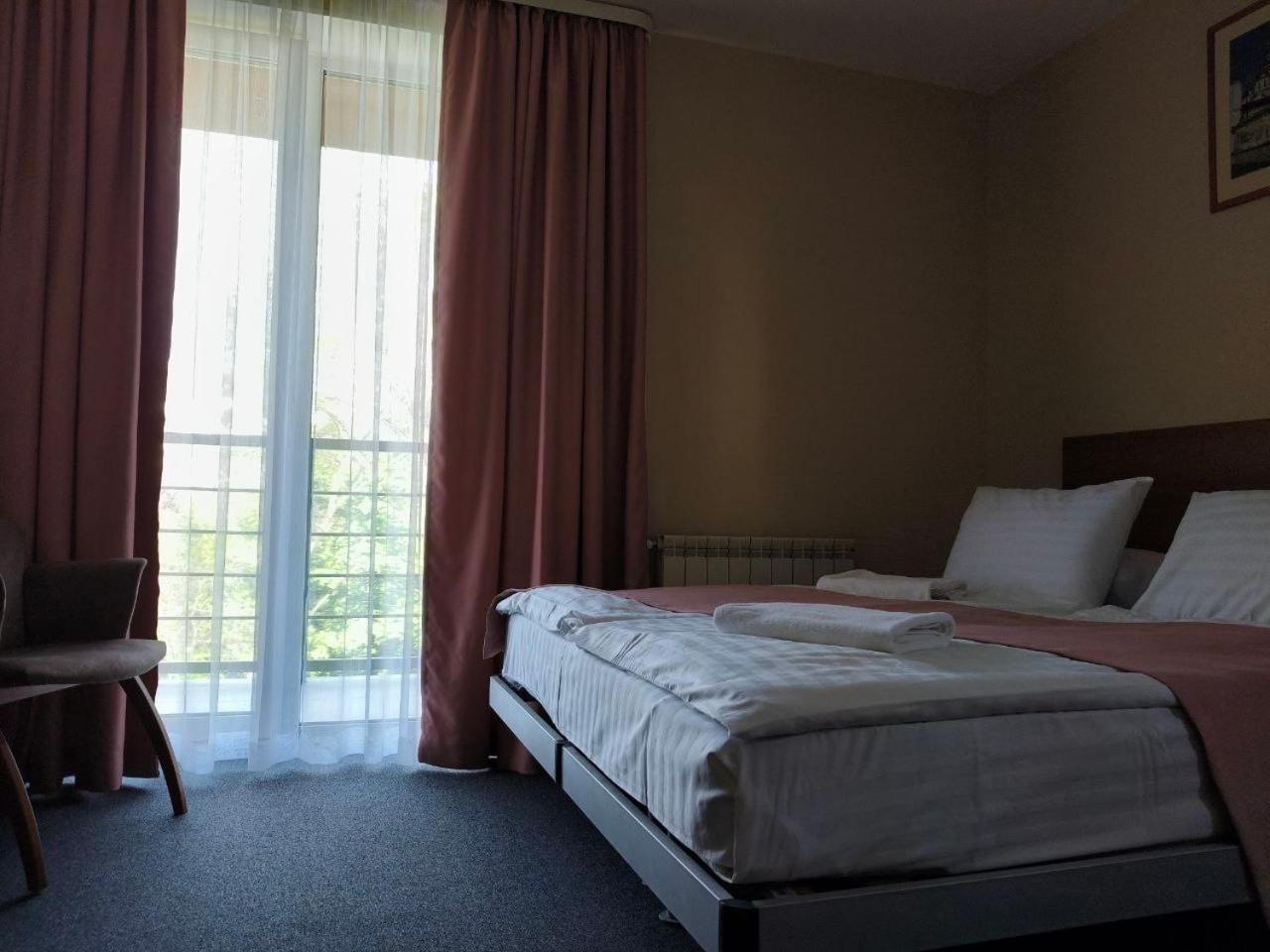 Hotel Express Корпус 2 Kijev Kültér fotó